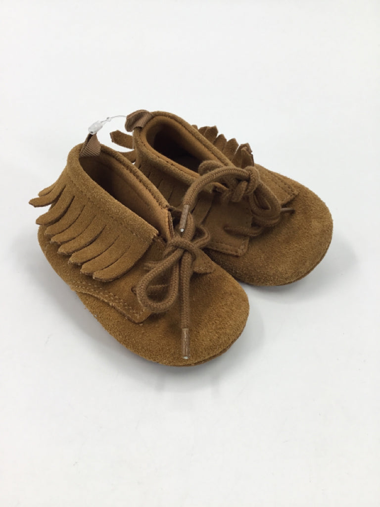 Baby Gap Child Size 4 Toddler Tan Moccasins