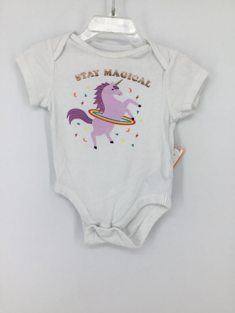 Old Navy Child Size 12-18 Months White Onesie