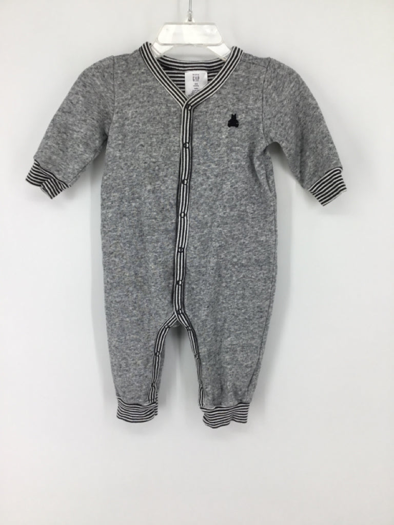 Baby Gap Child Size 3-6 Months Gray Marbled Outfit - boys