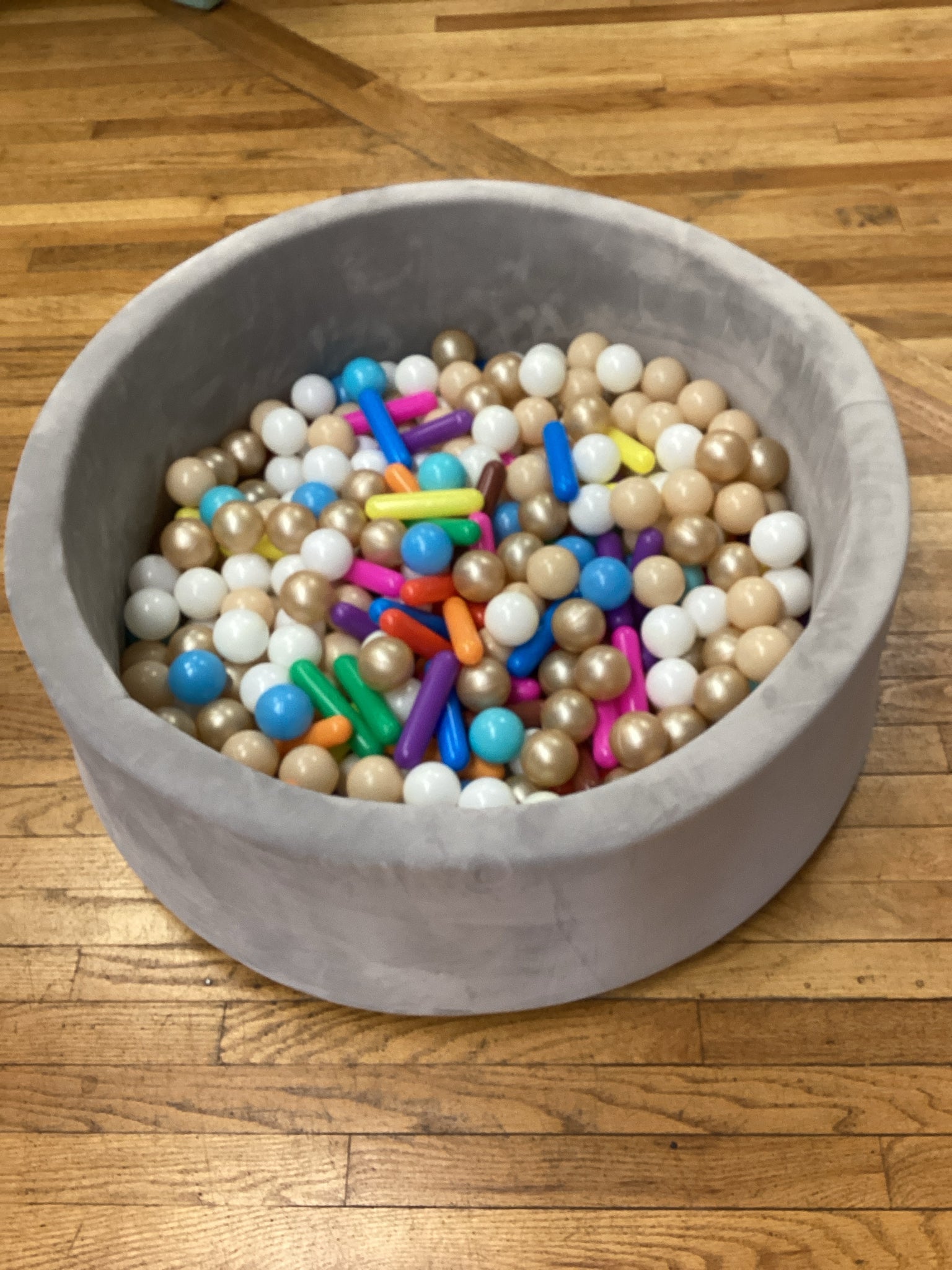 Soft Gray Ball Pit With Balls