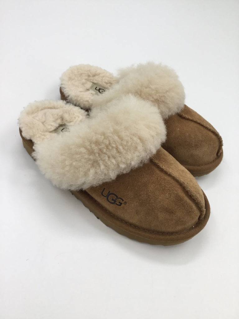 Ugg Child Size 12 Brown Dress Shoes