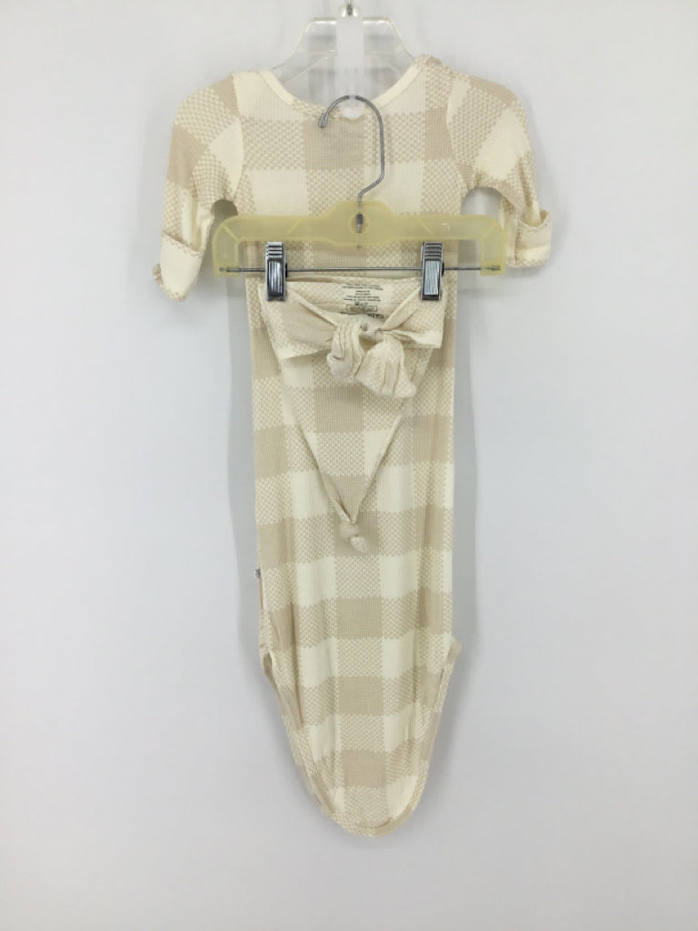Caden Lane Child Size 0-3 Months Tan Sleepers