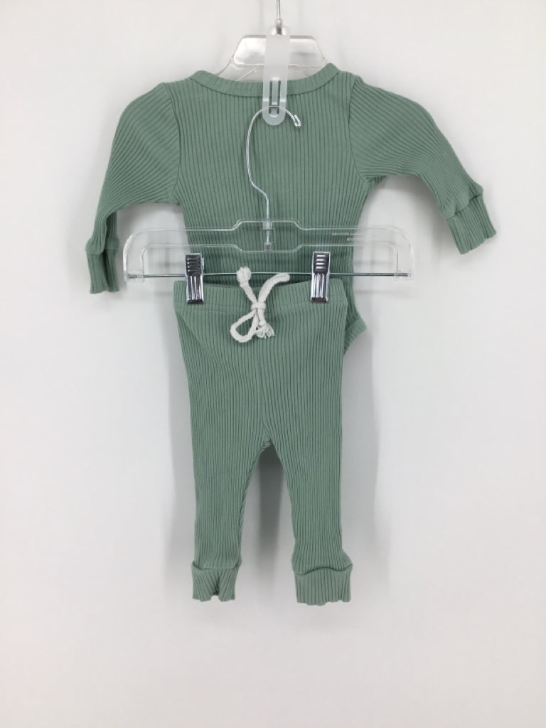 Little One Shop Child Size 6 Months Green Solid Outfit - boys