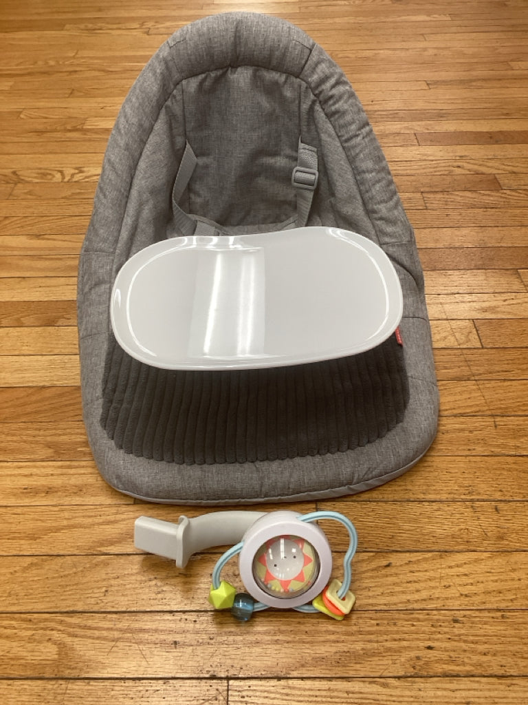 Skip Hop Silver Lining Cloud Upright Activity Floor Seat w/ Tray