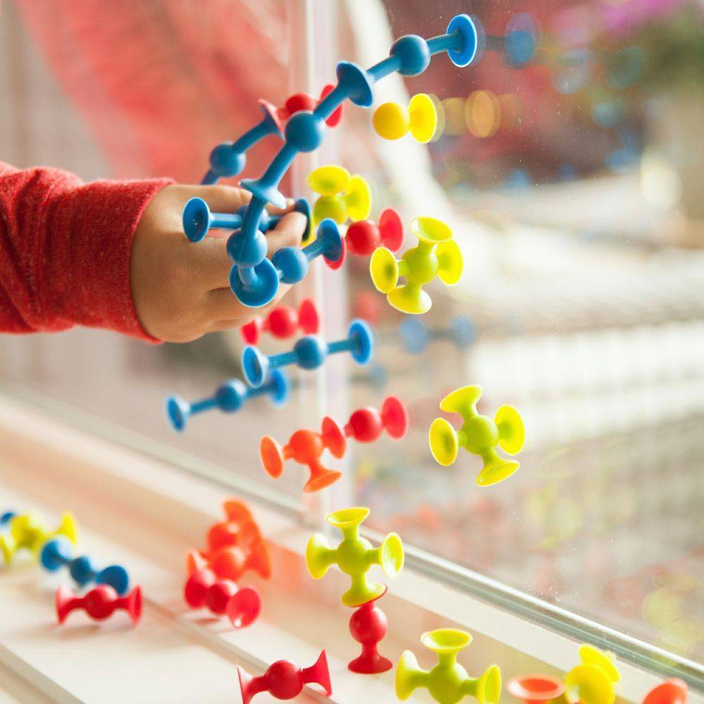 Fat Brain Toys - Mini Squigz