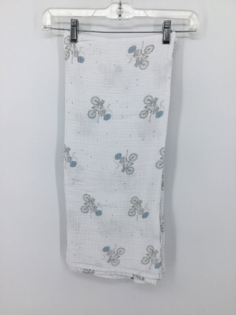 Aden & Anais White Print Blanket