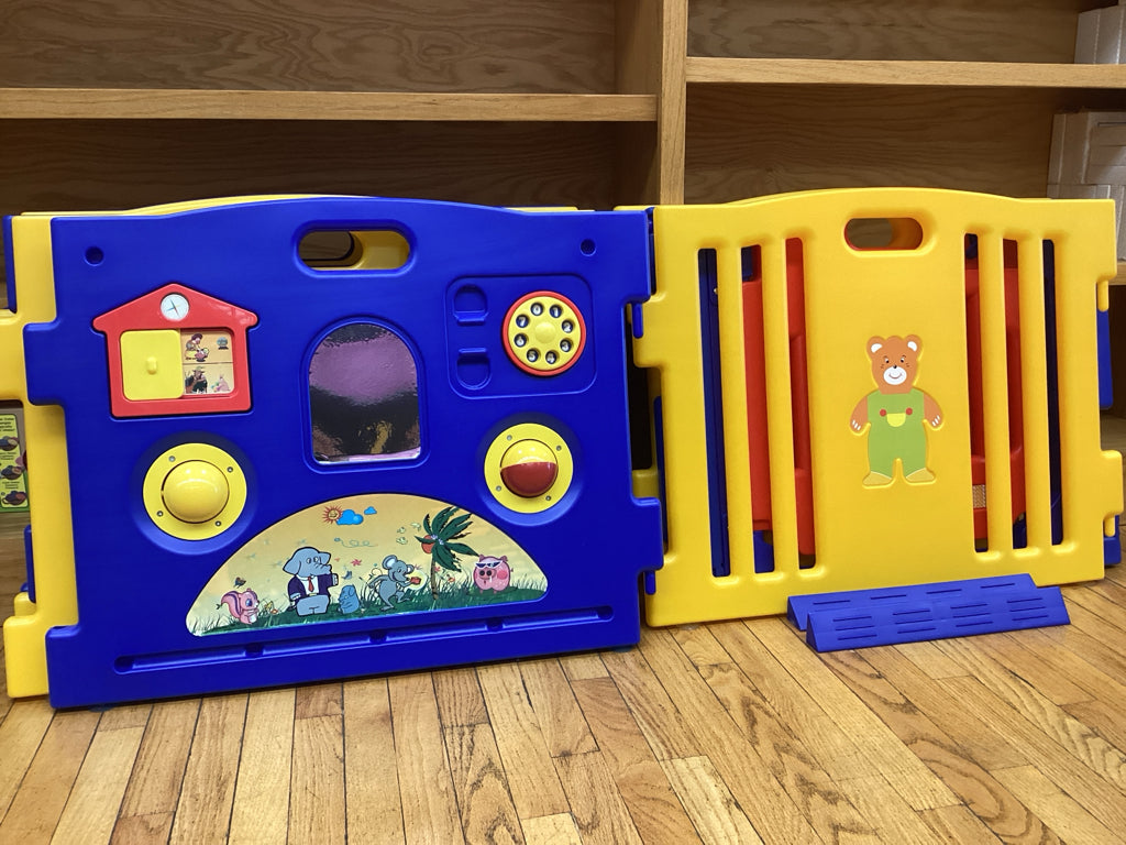 Baby Diego Cub Zone Playpen