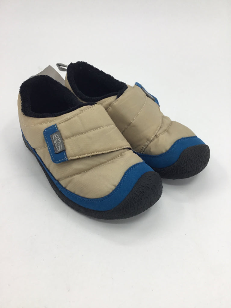 Keen Child Size 4 Tan Sneakers