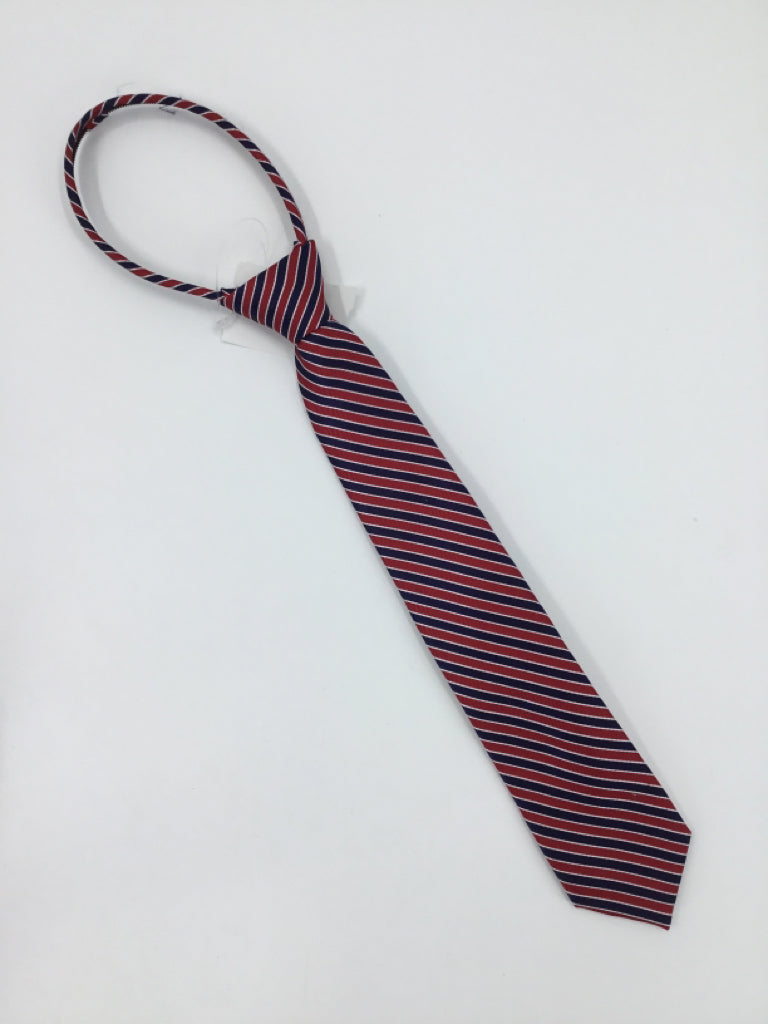Class Club Red Stripe Silk Necktie