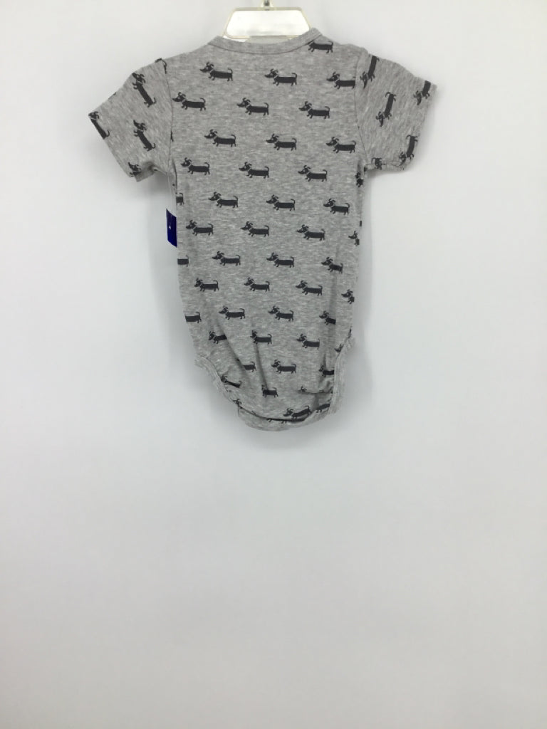H & M Child Size 9-12 Months Gray Onesie