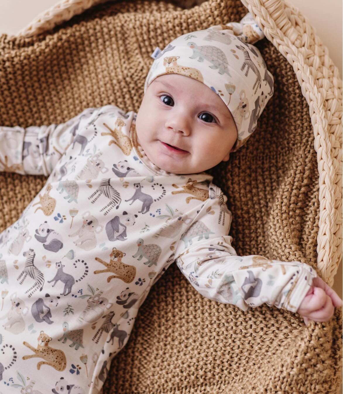Bird & Bean - Baby Gown & Hat Gift Set (Safari Friends)