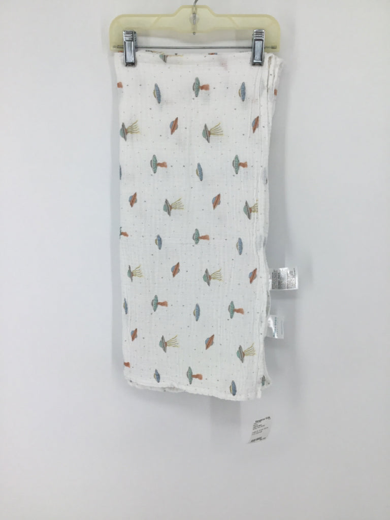 Aden & Anais White Print Blanket