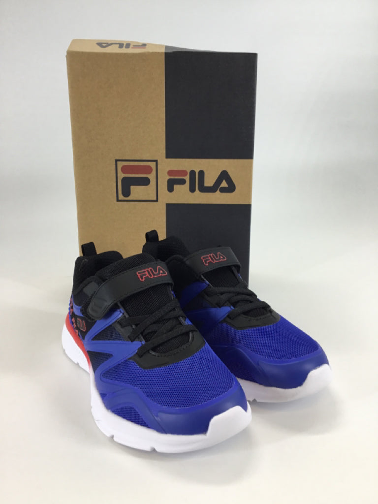 Fila Child Size 2.5 Youth Blue Sneakers