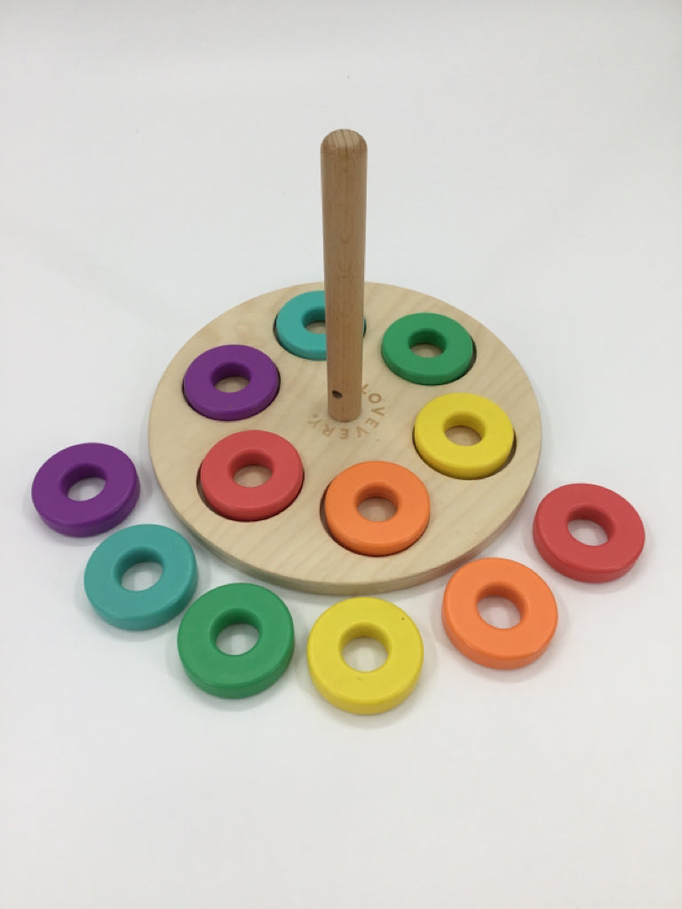 Lovevery Flexible Ring Stacker