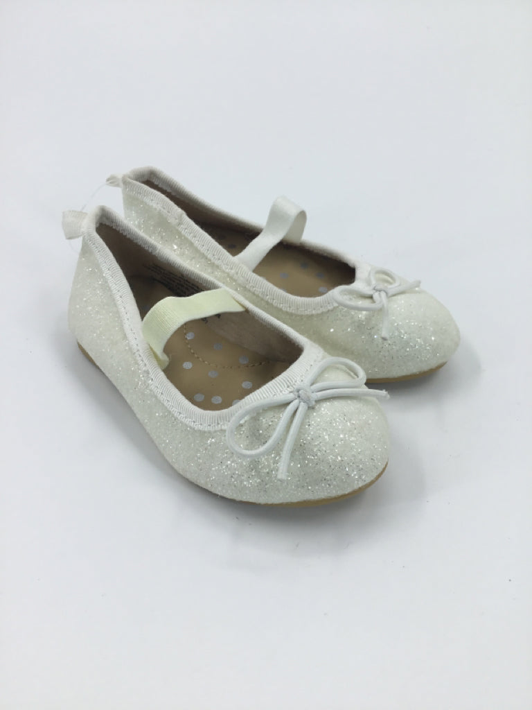 Cat & Jack Child Size 5 Toddler White Dress Shoes