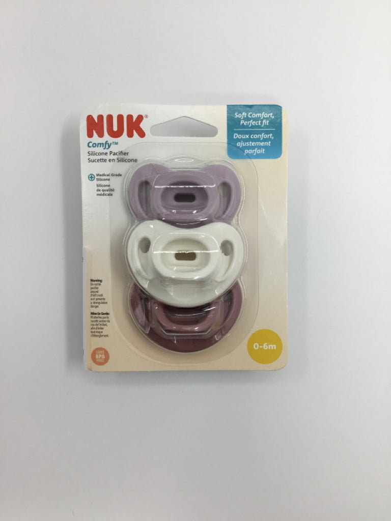 Nuk 0-6 Months Set of 3 Comfy Silicone Pacifiers