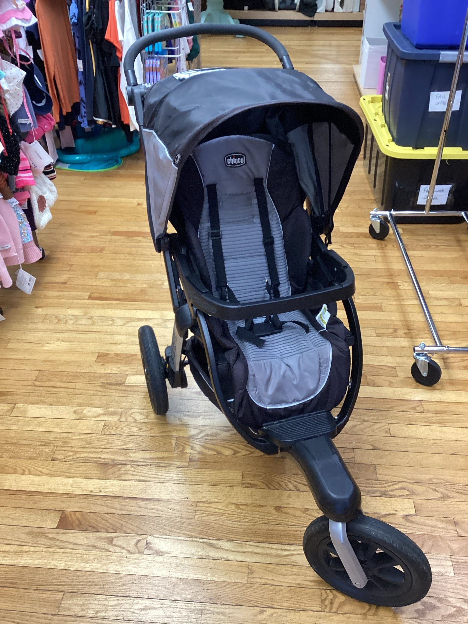 Chicco Activia Single Jogging Stroller