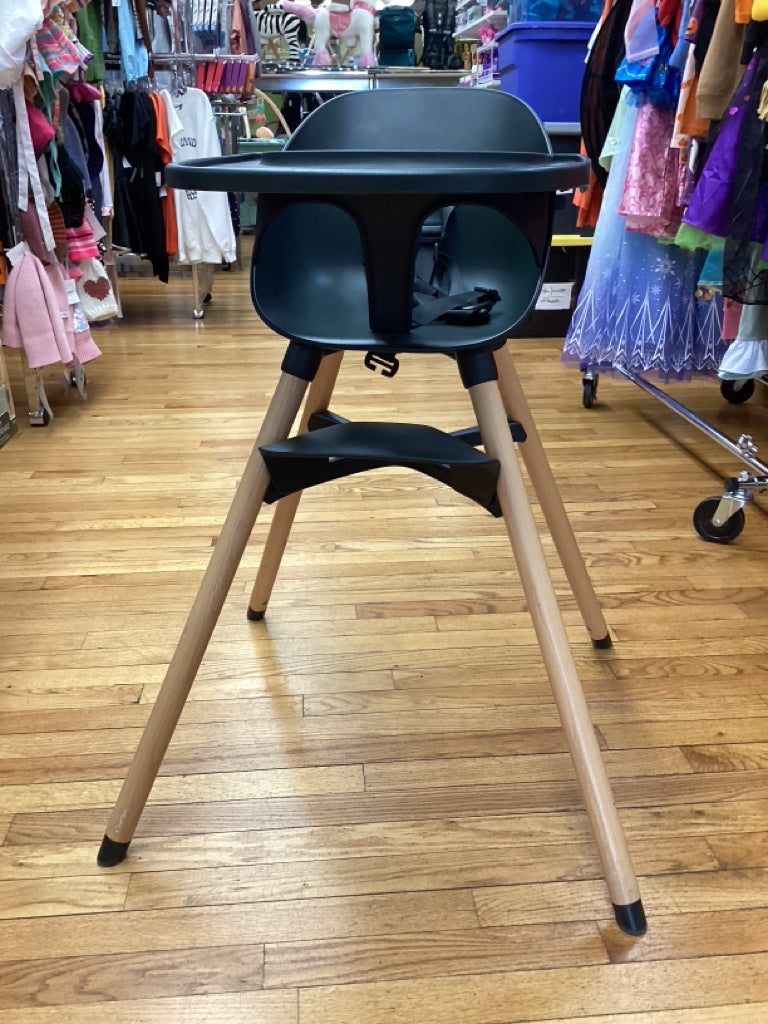 Lalo Black High Chair
