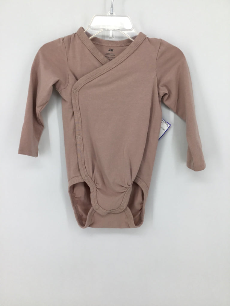 H & M Child Size 9 Months Pink Onesie