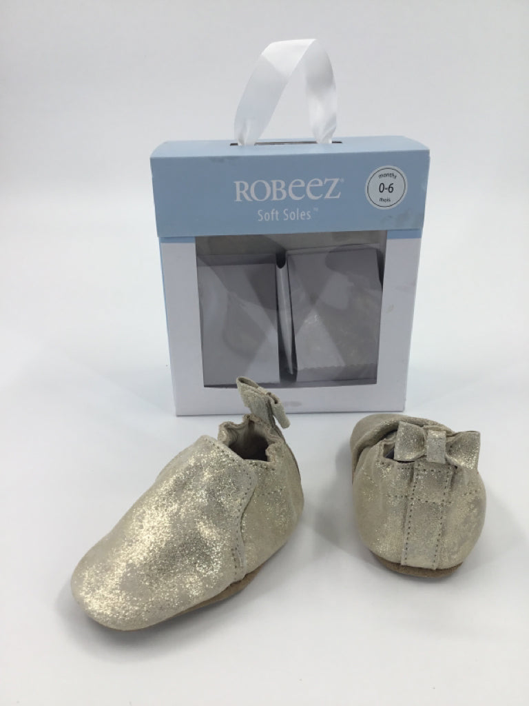 Robeez Child Size 1 Toddler Gold Baby/Walker Shoes