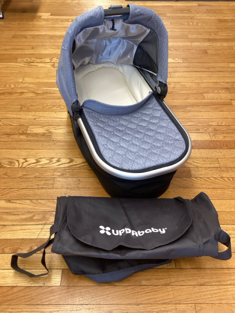 UppaBaby V1 Bassinet - 2018