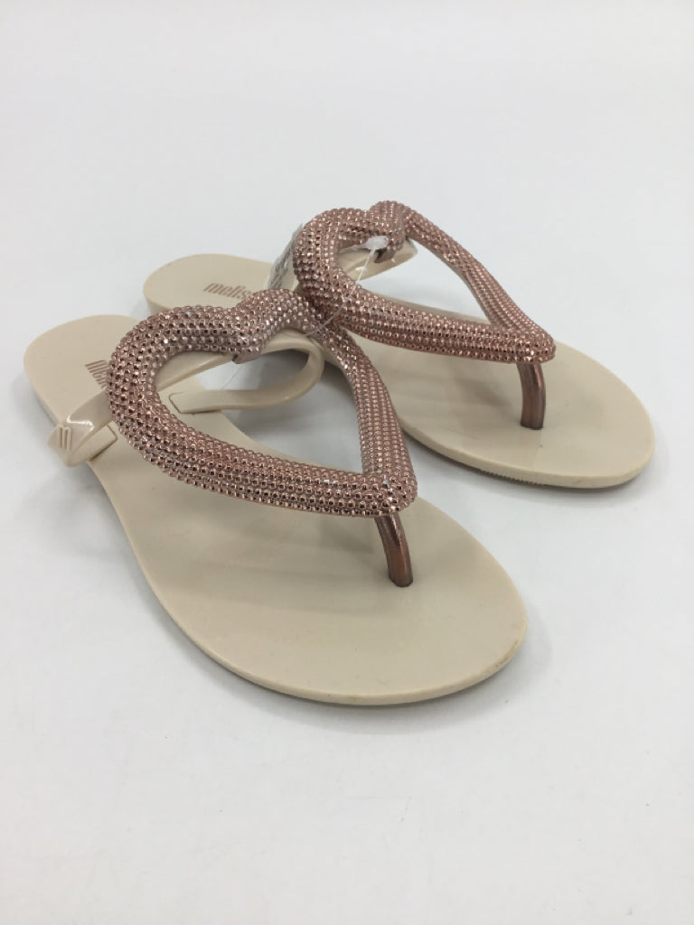 Mini Melissa Child Size 5 Youth Cream Sandals/Flip Flops