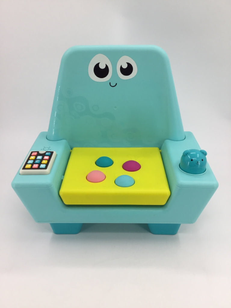 B Toys Blue Little Learner's Chair