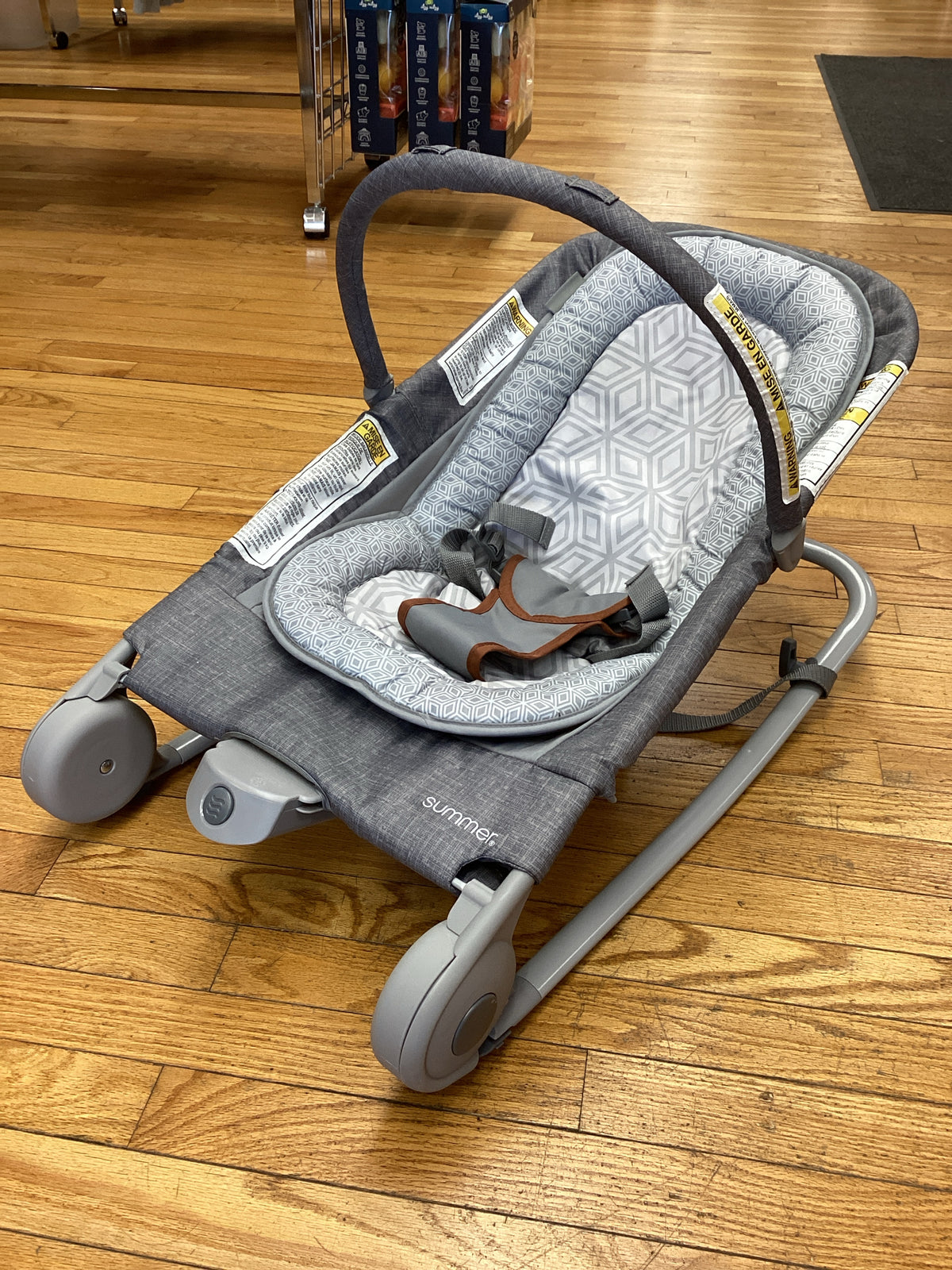 Summer by Ingenuity 2-in-1 Bouncer & Rocker Duo