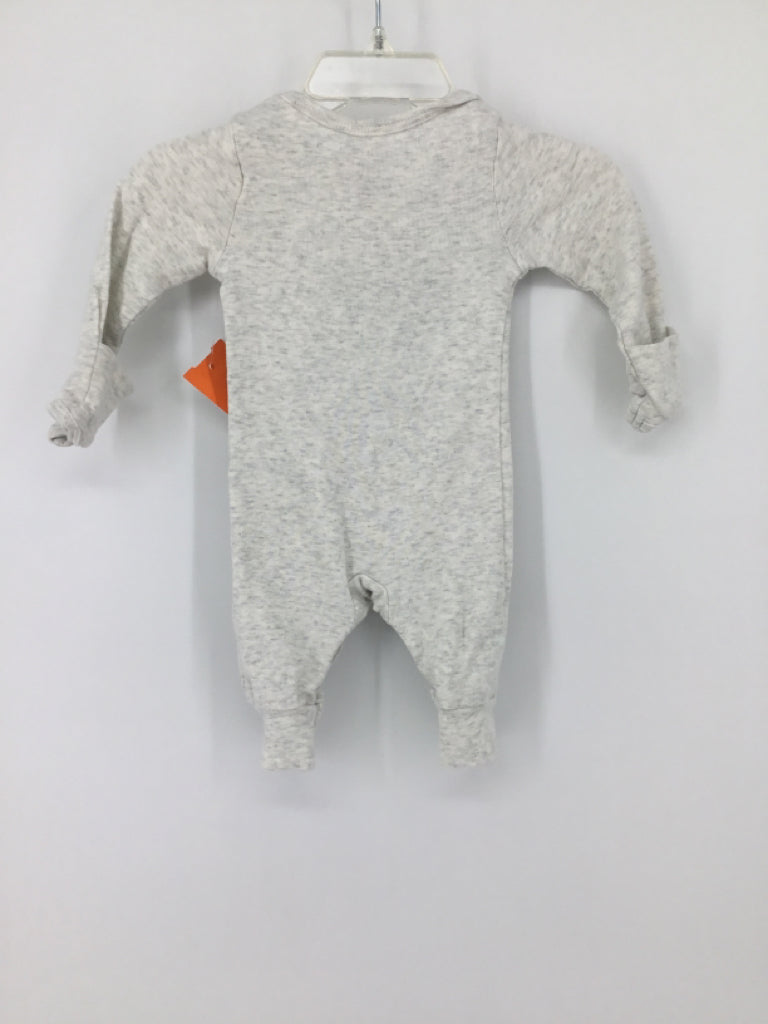 Carter's Child Size Newborn Gray screen printed Outfit - boys