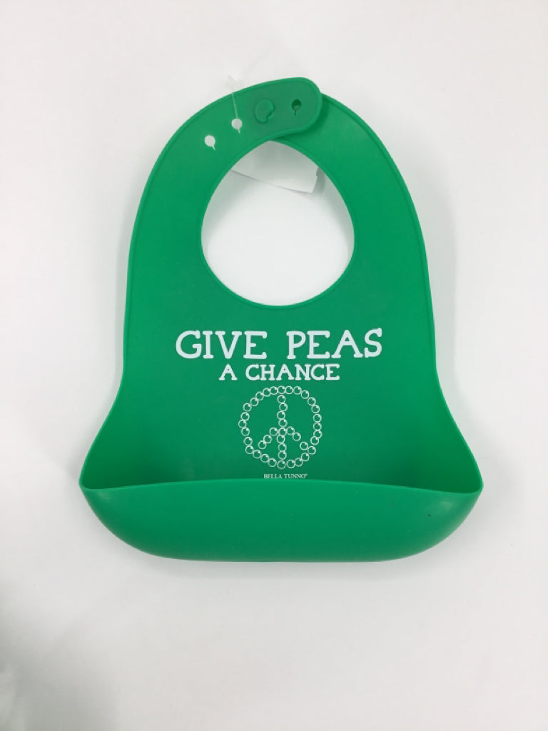 Bella Tunno Green Silicone Bib