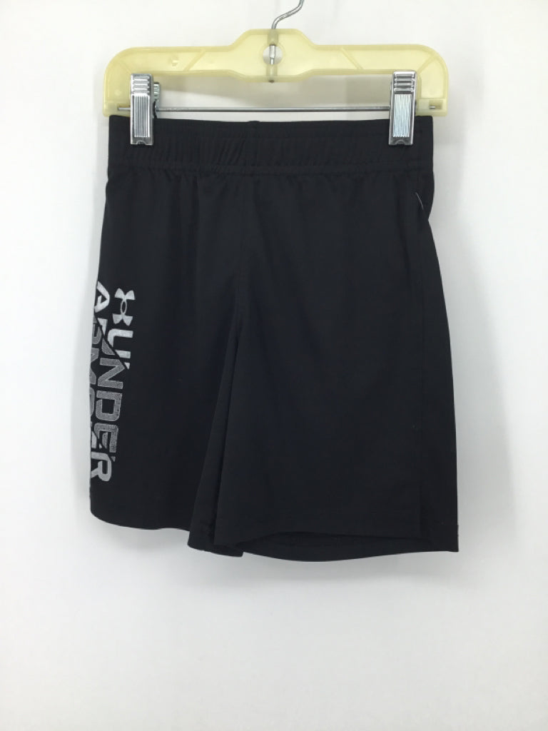 Under Armour Child Size 4 Black screen printed Shorts - boys