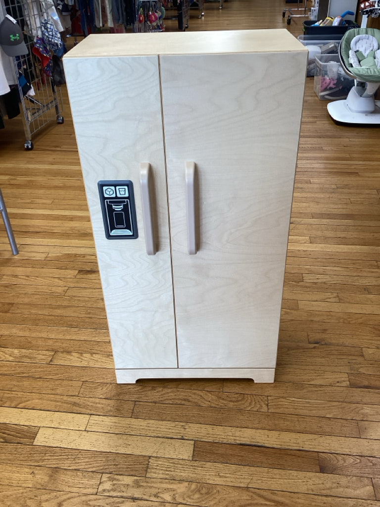 Lakeshore Hardwood Refrigerator
