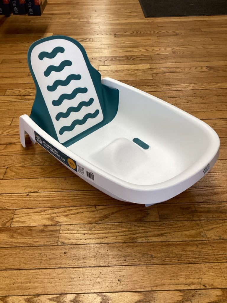 The First Years Sure Comfort 4-in-1 Reclining Tub