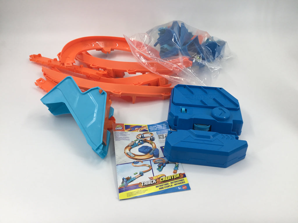 Hot Wheels Track Creator Booster Jump Speedway Set