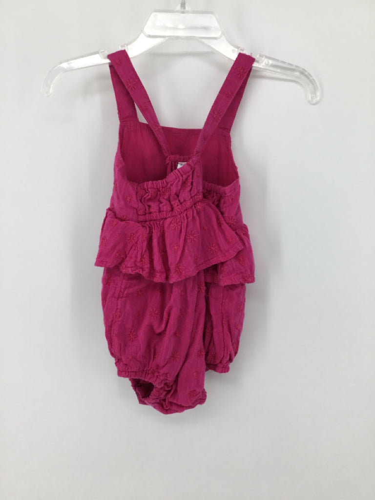 Old Navy Child Size 12-18 Months Pink Outfit - girls