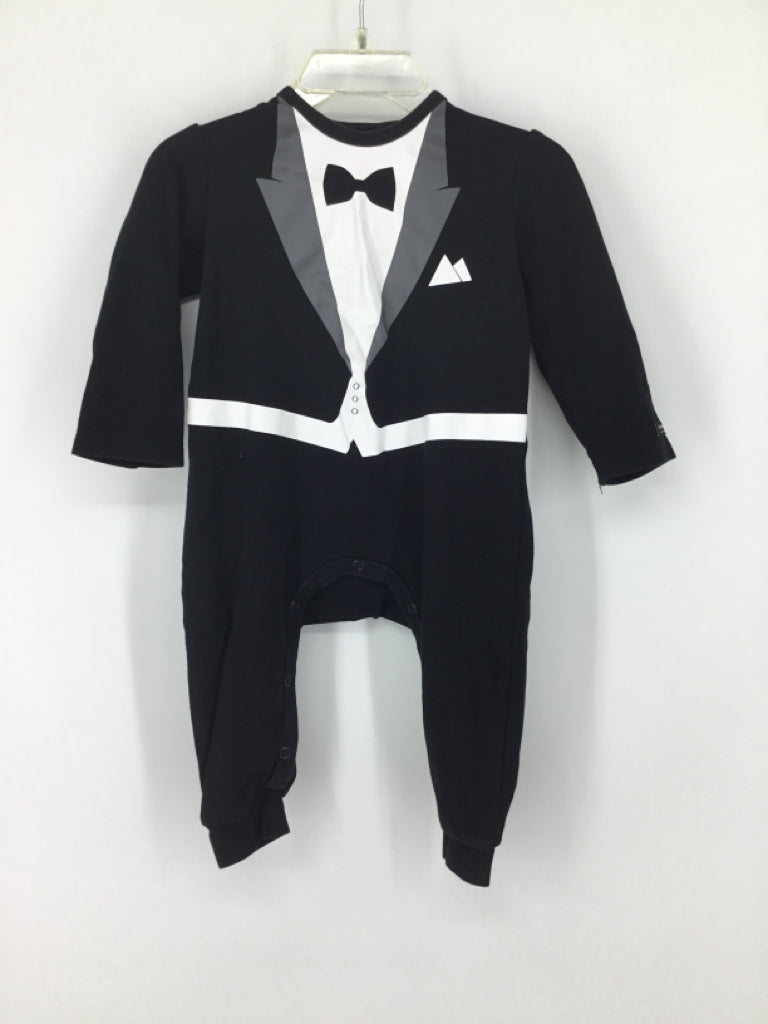 The Tiny Universe Child Size 9 Months Black Solid Outfit - boys