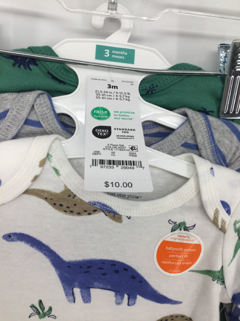 Just One You Made by Carters Child Size 3 Months Green Onesie