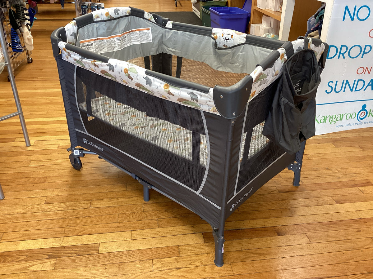 Baby Trend Pack n' Play With Bassinet Insert And Diaper Storage Bag