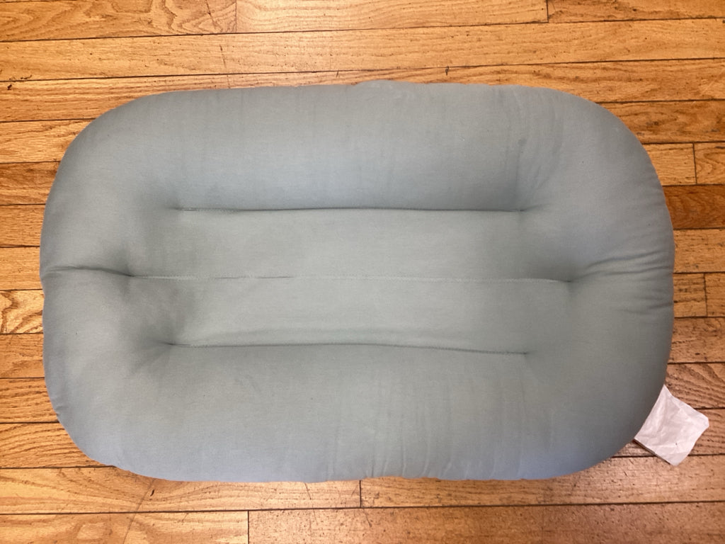 Snuggle Me Organic Infant Lounger