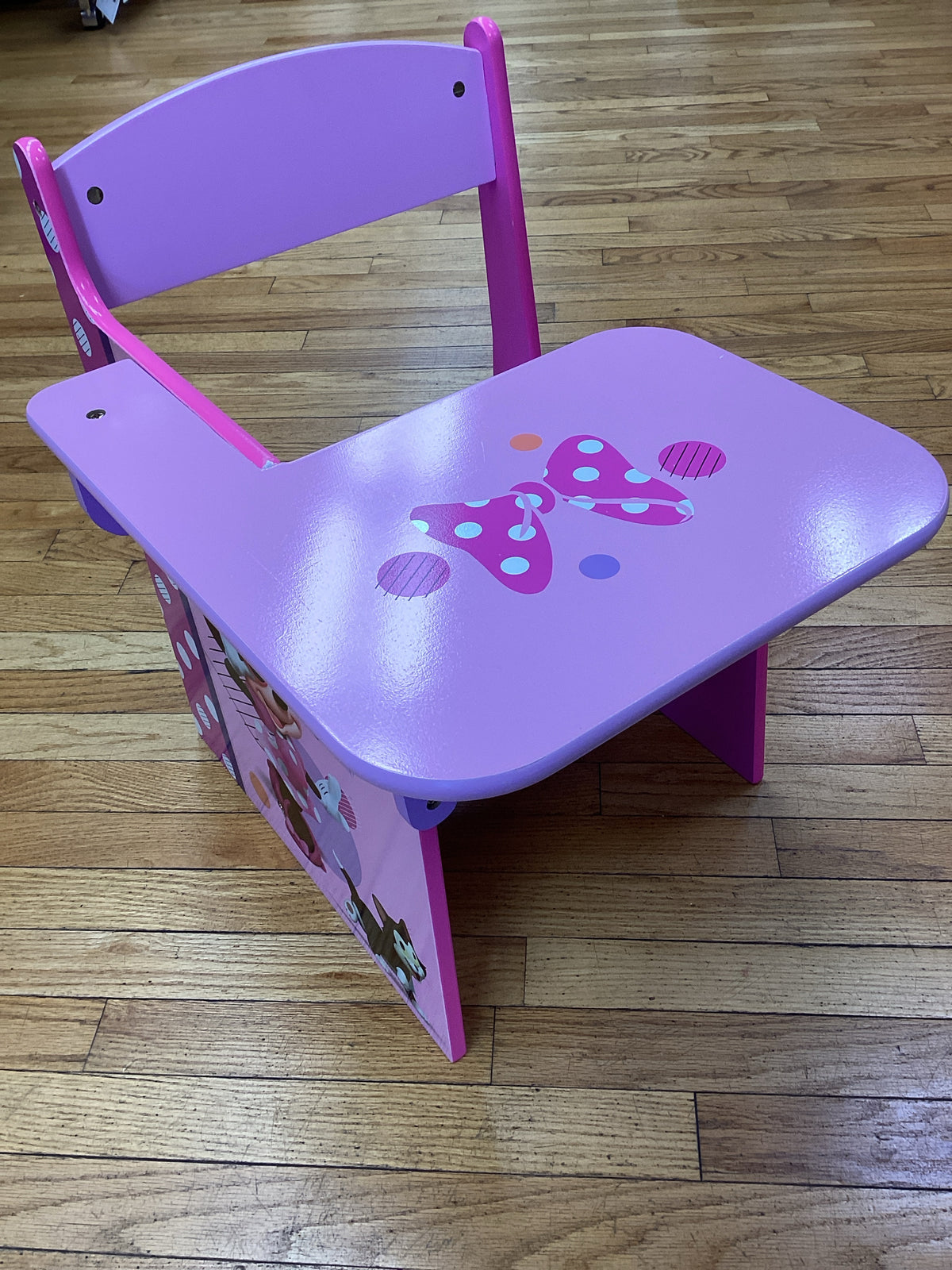 Disney Minnie Mouse Chair Desk