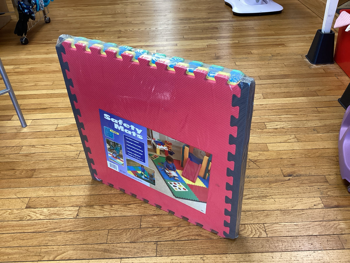 Multi-Color Interlocking Foam Floor Mats - 24 in x 24 in