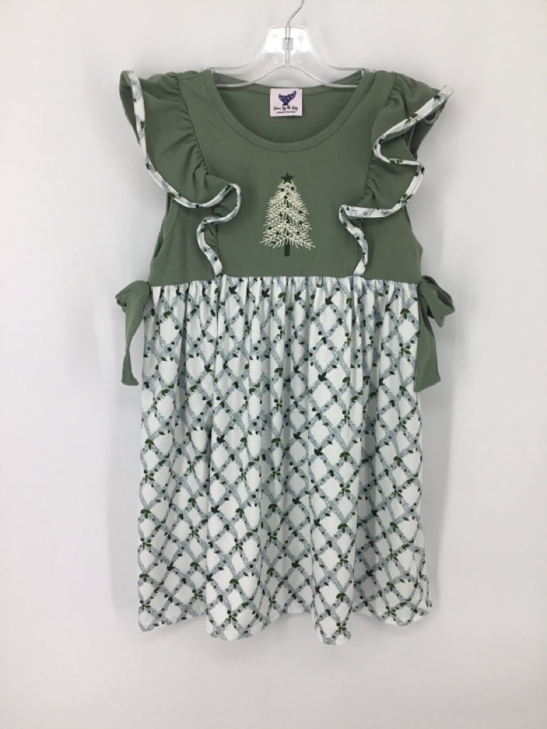 Down By the Bay Child Size 8 Green Christmas Dress