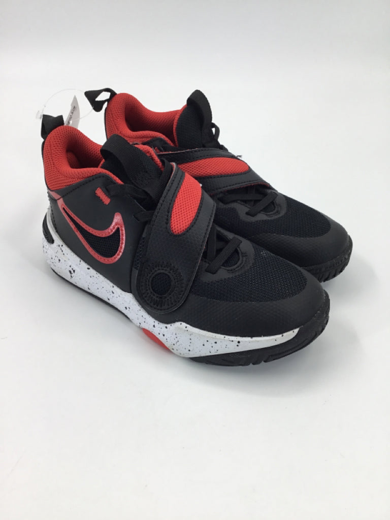 Nike Child Size 1 Youth Black Sneakers