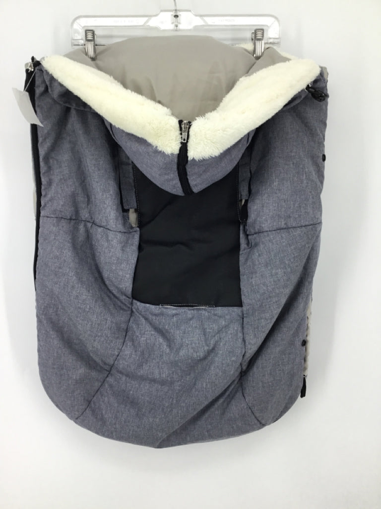 Skip Hop Stroll & Go Three Season Footmuff
