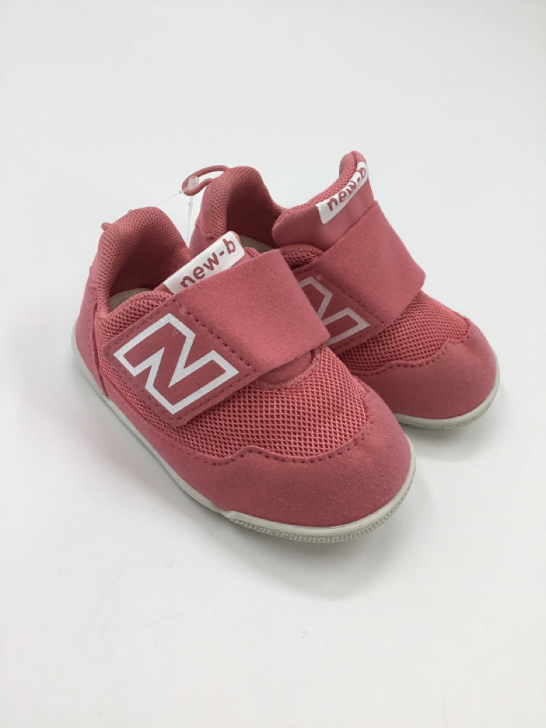 New Balance Child Size 4.5 Toddler Pink Sneakers