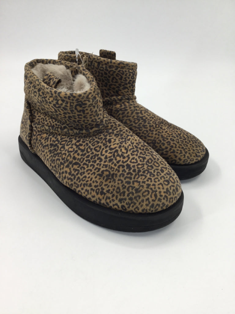 Zara Child Size 6 Youth Tan Boots