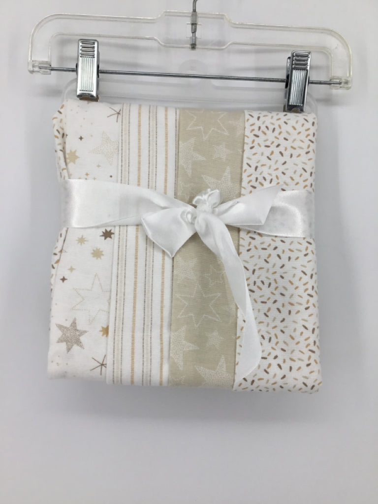 Tan Print Blanket Set of 4