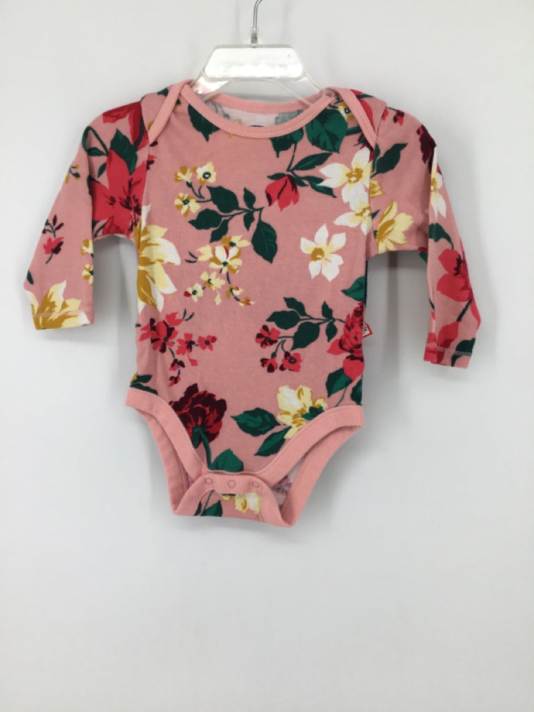 Old Navy Child Size 6-12 Months Pink Onesie
