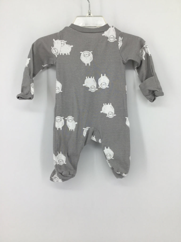 Carter's Child Size Newborn Gray Sleepers