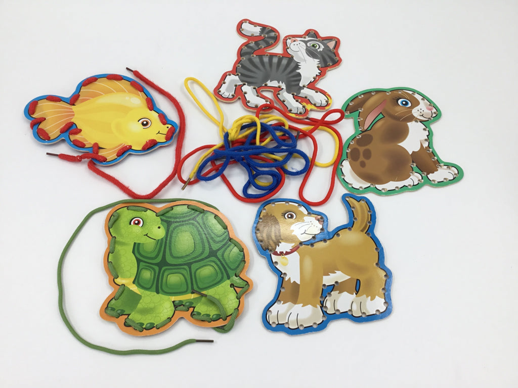 Melissa & Doug Lacing Cards